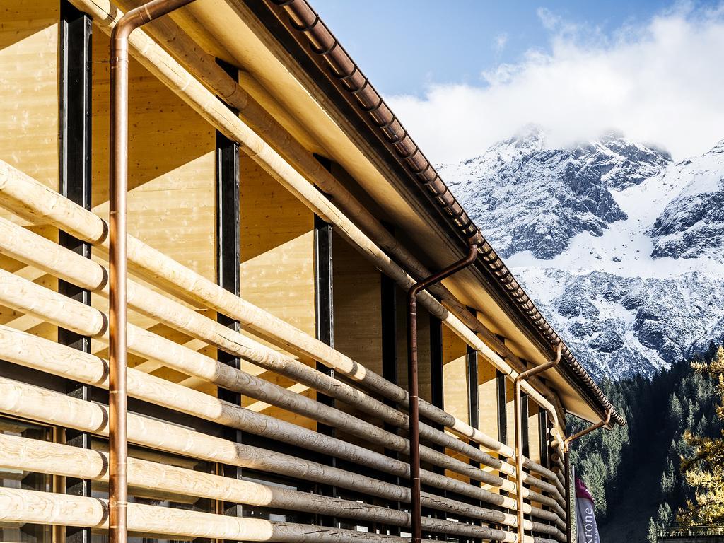 Alpen Select Apartments Kleinwalsertal Мителберг Стая снимка