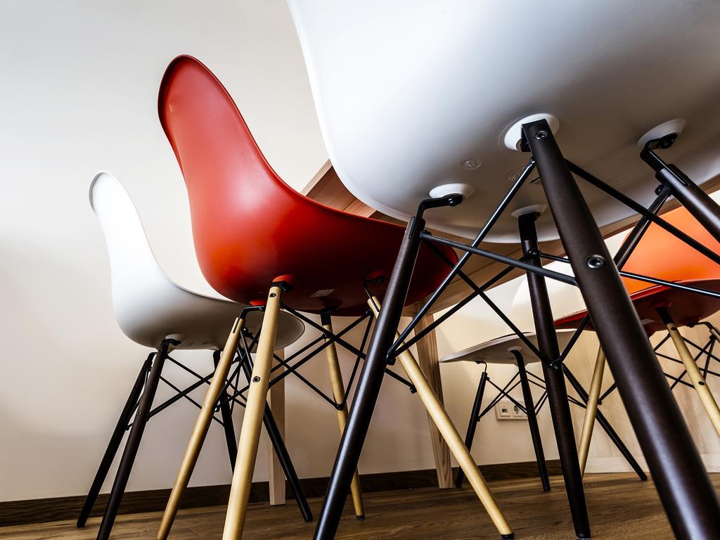 Alpen Select Apartments Kleinwalsertal Мителберг Стая снимка