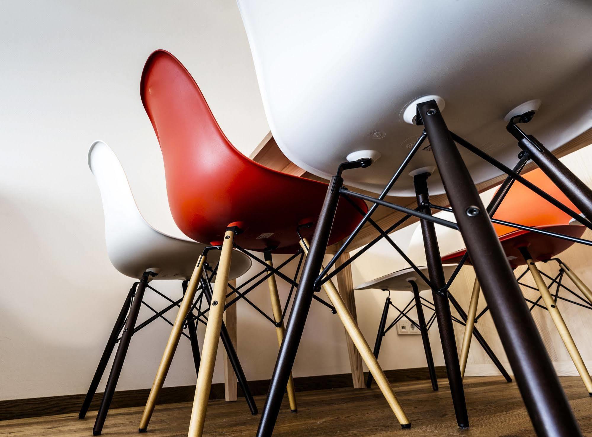 Alpen Select Apartments Kleinwalsertal Мителберг Екстериор снимка
