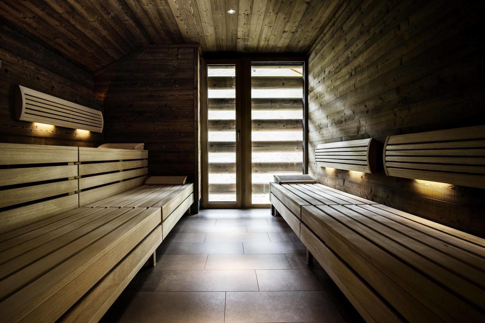 Alpen Select Apartments Kleinwalsertal Мителберг Екстериор снимка