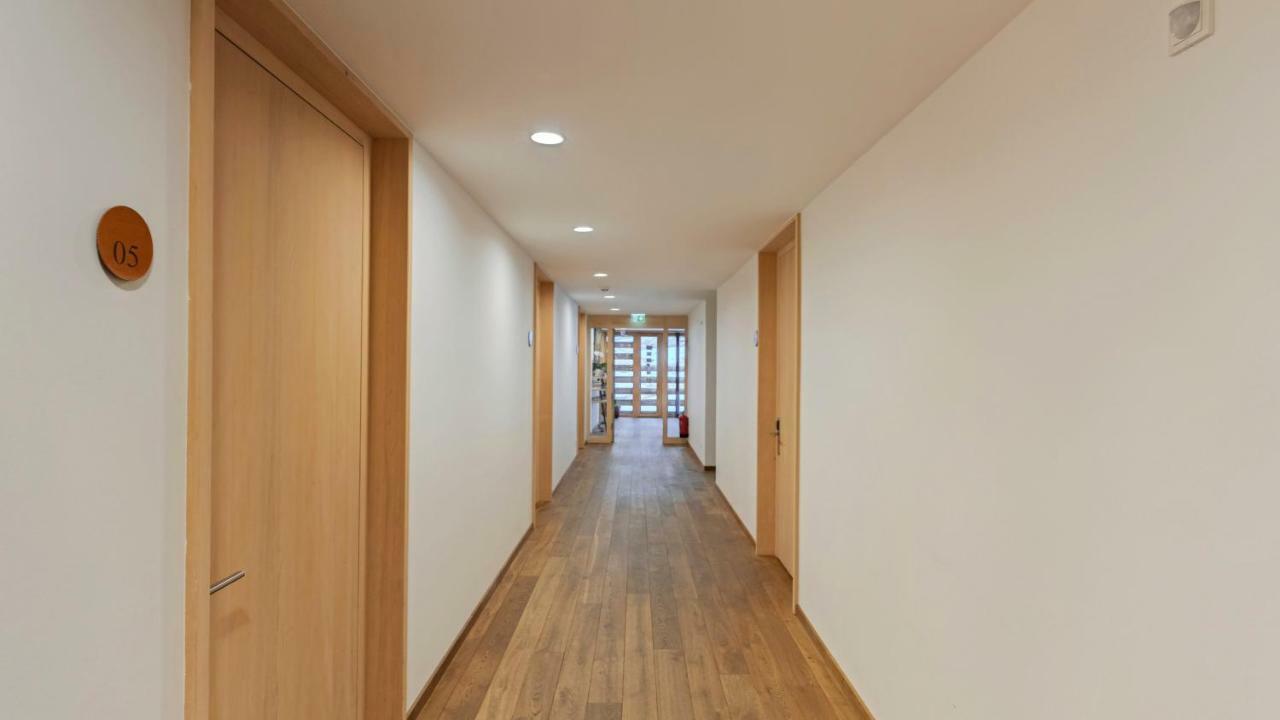 Alpen Select Apartments Kleinwalsertal Мителберг Екстериор снимка