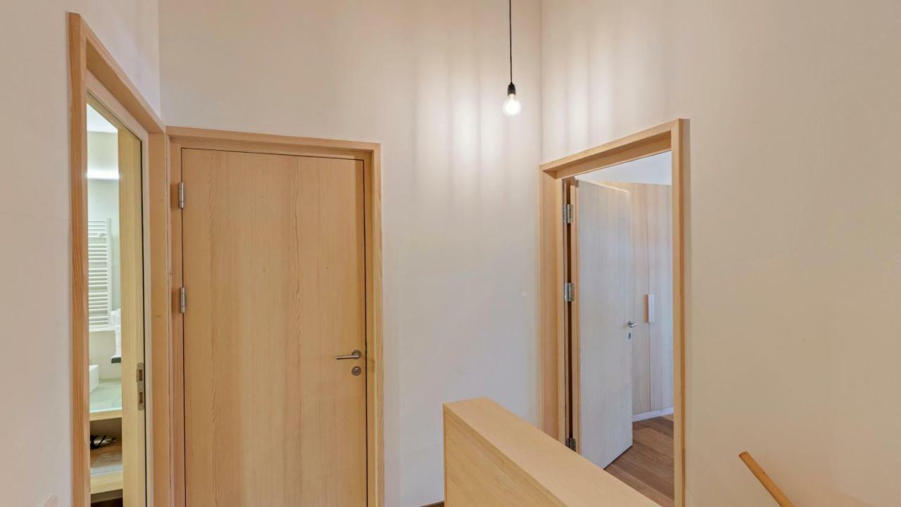 Alpen Select Apartments Kleinwalsertal Мителберг Екстериор снимка